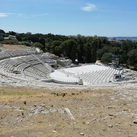 Lejlighed A Ficurinia *